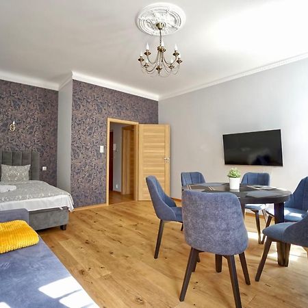 Warsaw Premium Apartments Deluxe Old Town Luaran gambar