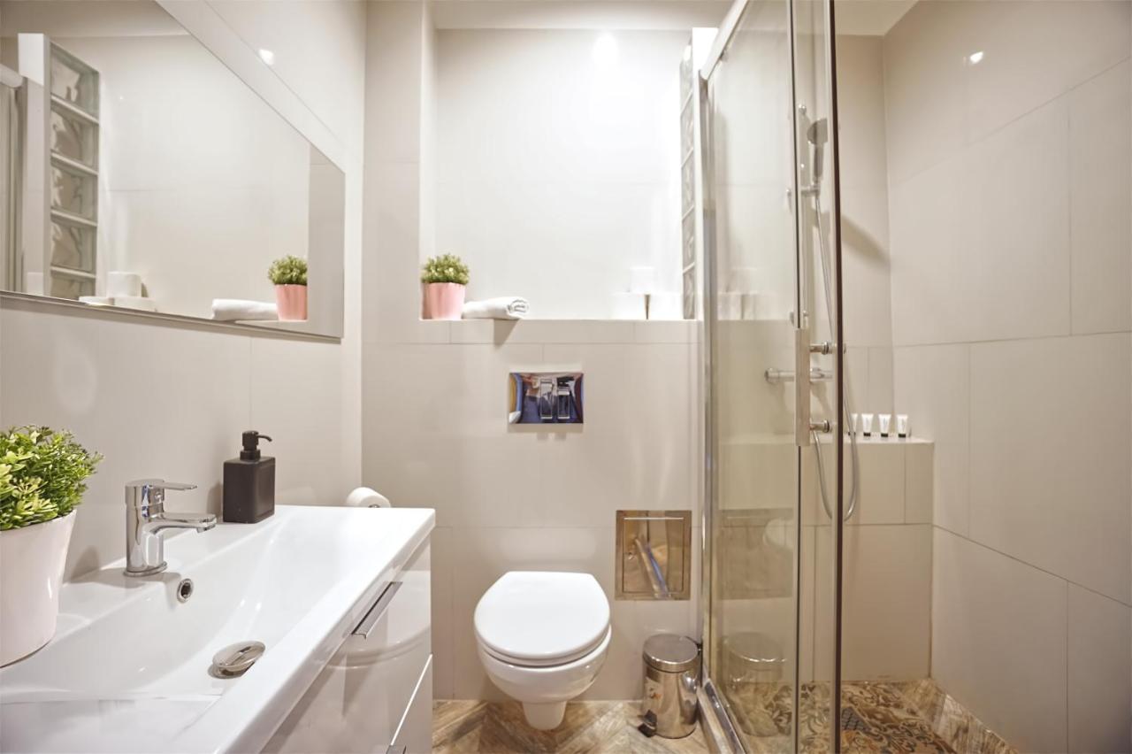 Warsaw Premium Apartments Deluxe Old Town Luaran gambar